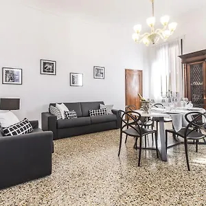 Rialto Design Boutique R&r Appartement
